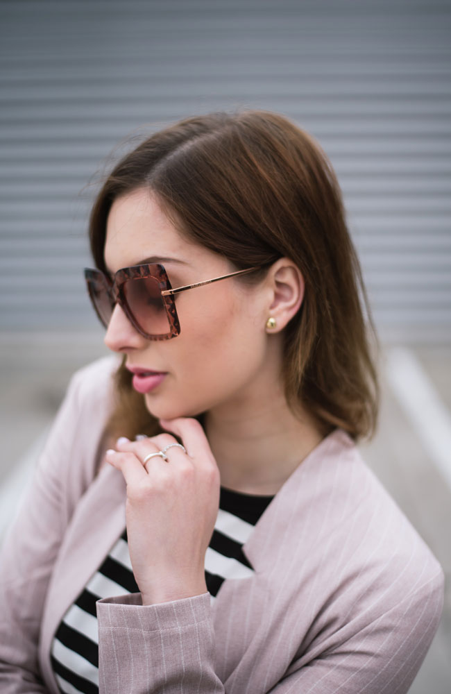 Dolce & Gabbana Sunglasses in Pink Colour with Pink Gradient / Mirrored Pink Lenses for Women
