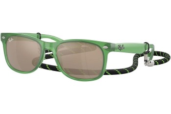 Слънчеви очила Ray-Ban Junior New Wayfarer Junior RJ9052S 71465A Квадратни Зелена