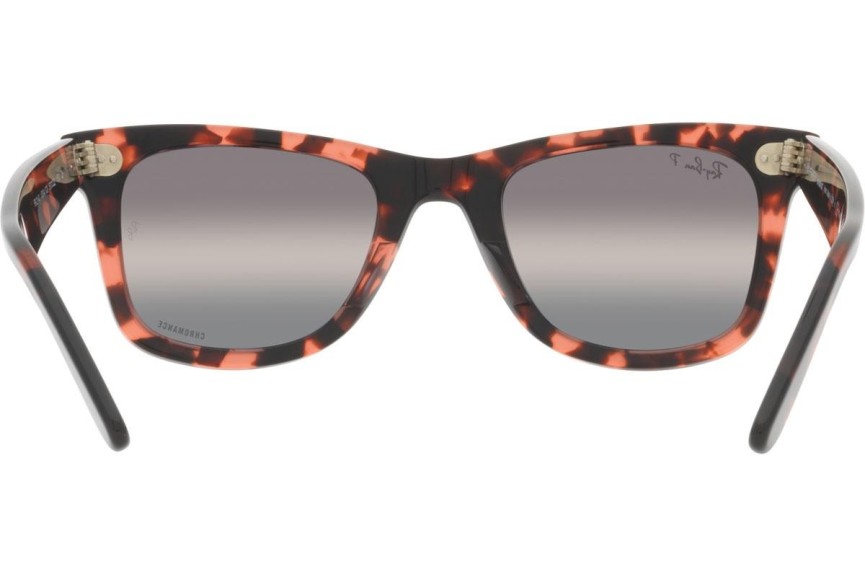 Okulary przeciwsłoneczne Ray-Ban Wayfarer Chromance Collection RB2140 1334G3 Polarized Kwadratowe Havana
