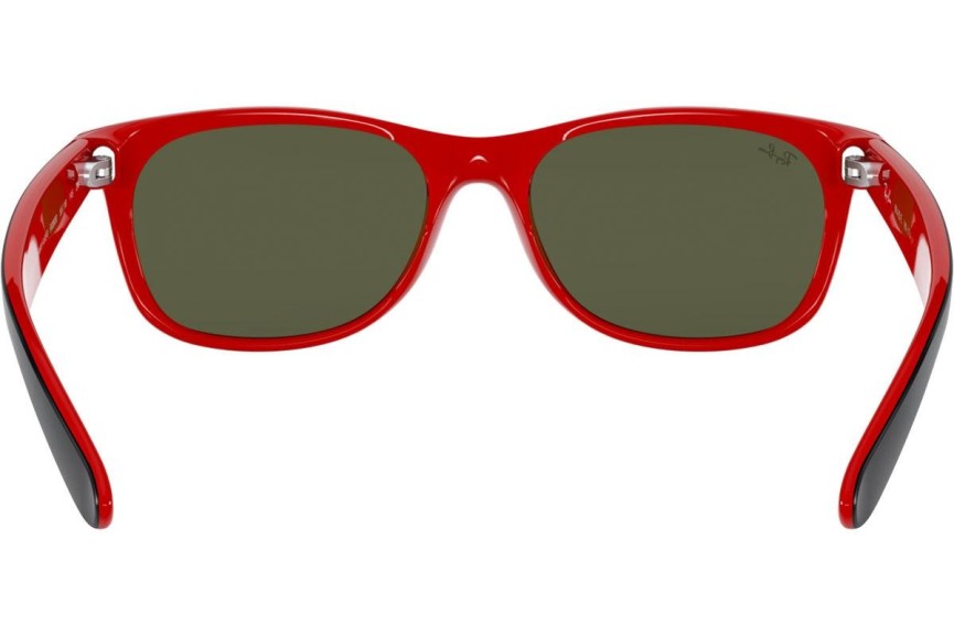 Okulary przeciwsłoneczne Ray-Ban New Wayfarer Scuderia Ferrari Collection RB2132M F63830 Kwadratowe Czarne