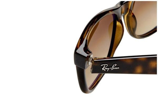 Aurinkolasit Ray-Ban New Wayfarer Classic RB2132 710 Kulmikkaat Havana