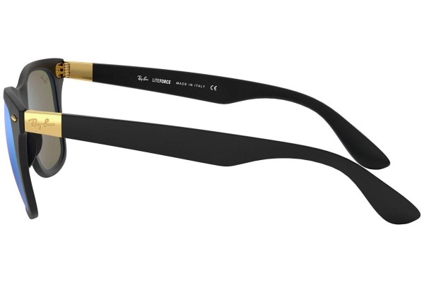 Okulary przeciwsłoneczne Ray-Ban Wayfarer Liteforce RB4195 631855 Kwadratowe Czarne