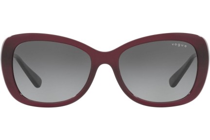 Okulary przeciwsłoneczne Vogue Eyewear VO2943SB 298911 Oversize Czerwone