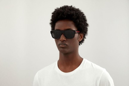 Okulary przeciwsłoneczne Gucci GG0341S 001 Flat Top Czarne