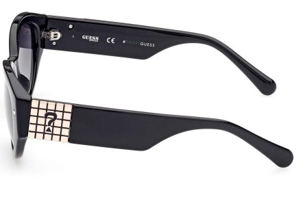 Okulary przeciwsłoneczne Guess GU8241 01B Owalne Czarne