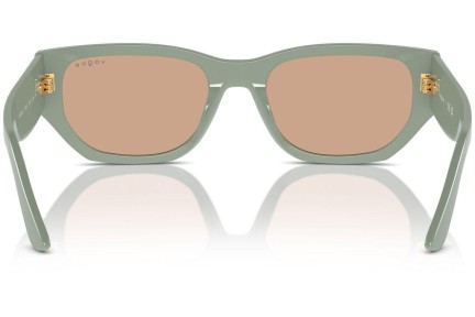 Слънчеви очила Vogue Eyewear VO5586S 3161/3 Правоъгълни Зелена