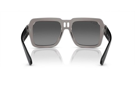 Слънчеви очила Ray-Ban RB4408 672582 Polarized Квадратни Сива