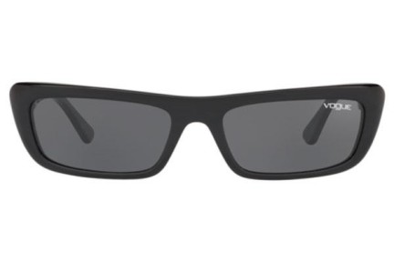 Okulary przeciwsłoneczne Vogue Eyewear Bella Gigi Hadid 2019 Collection VO5283S W44/87 Prostokątne Czarne
