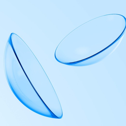 Contact lenses on eyerim!